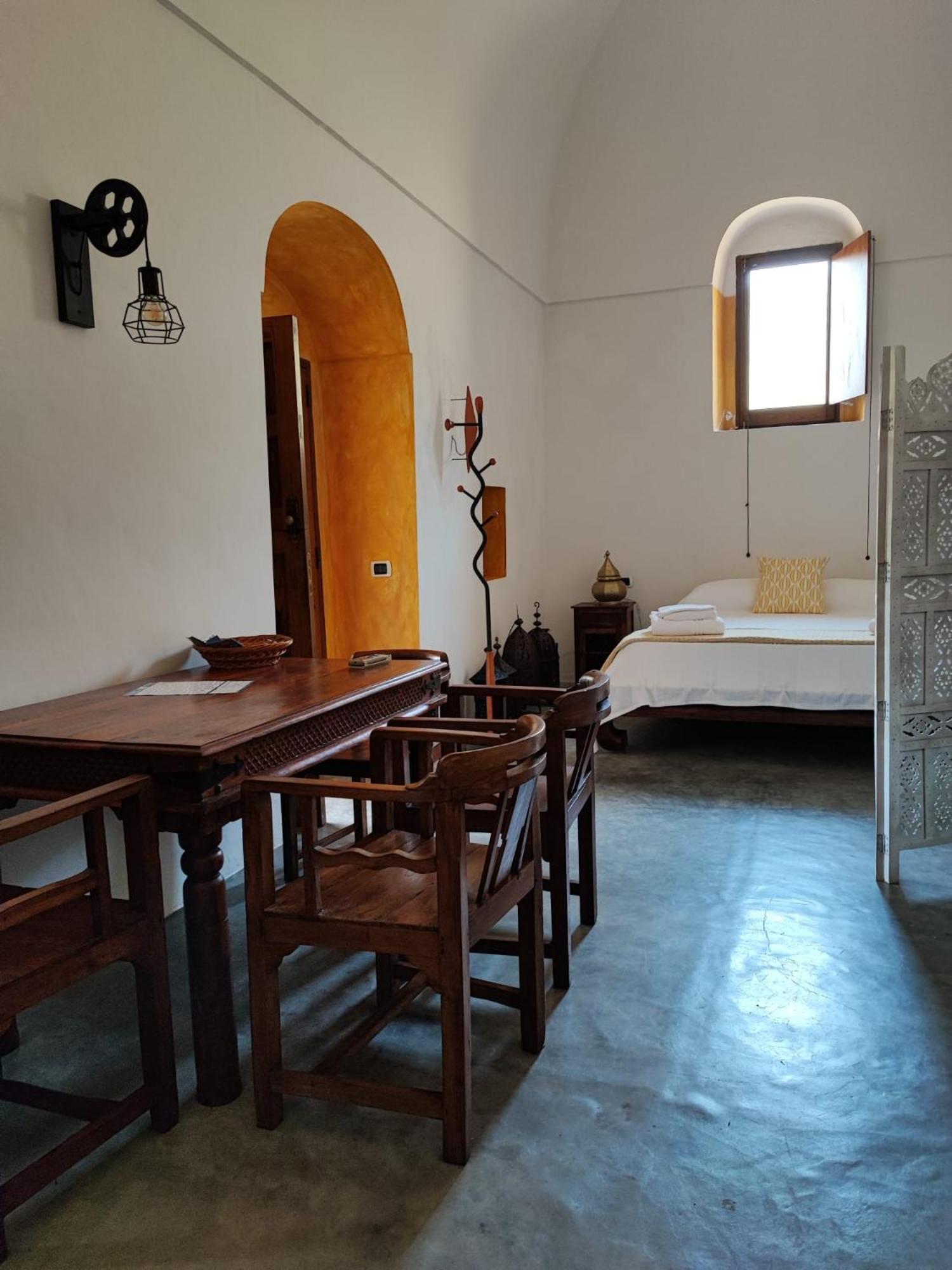 Biodammuso Scauri (Sicily)