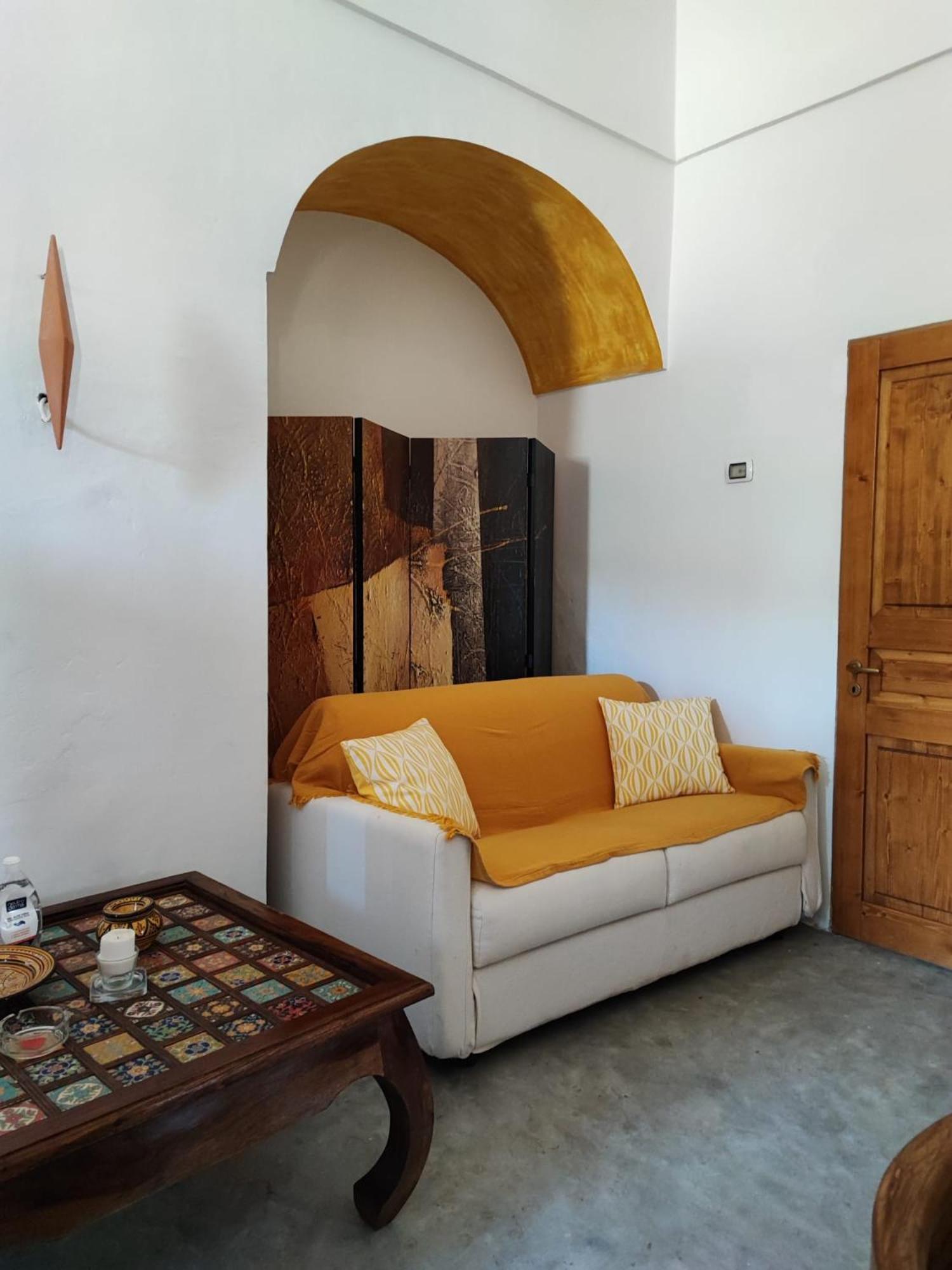 Biodammuso Scauri (Sicily)